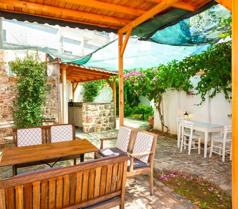 01ab0fe34a4558a5a2adf829752341b2