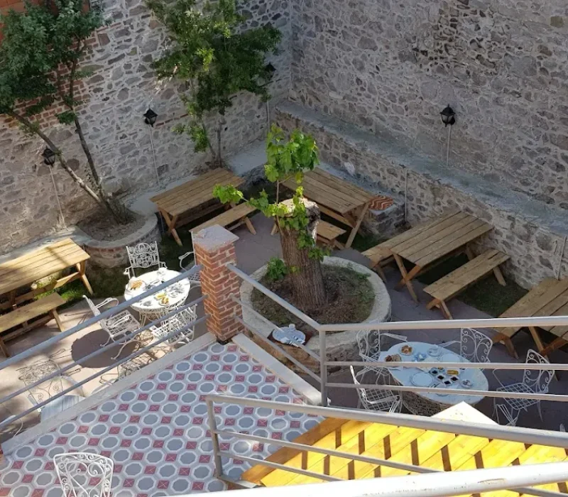 AC9h4nrvI5HV1h3JZ43kEPKvMSvyITB